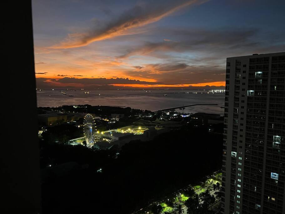 Beautiful 1Bed Condo Nr Airport, Moa, Makati, Bay Manila Exteriör bild