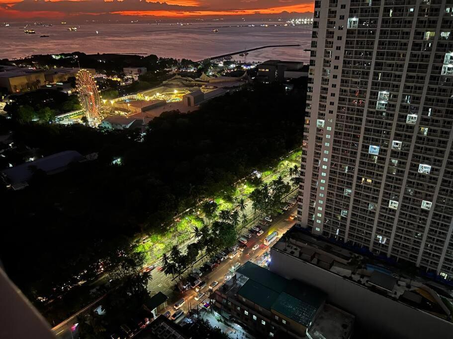 Beautiful 1Bed Condo Nr Airport, Moa, Makati, Bay Manila Exteriör bild